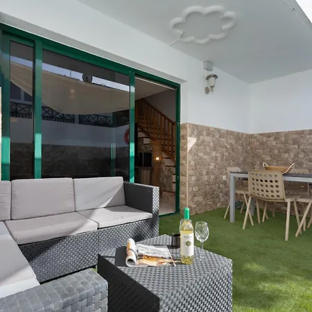 Sweet Playa Blanca Villa Yaiza (Lanzarote)